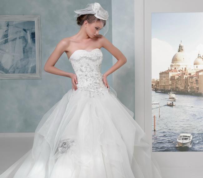 Mangano Sposi - Corigliano Calabro (CS) - Abiti da Sposa - Abbigliamento cerimonia uomo donna - Abbigliamento generico