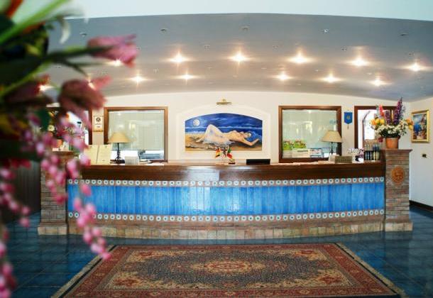 Salice Club Resort - Corigliano Calabro (CS) - Resort - Matrimoni - Camere e appartamenti - Cerimonie - Ricevimenti - Eventi - Tempo libero e relax - Piscina